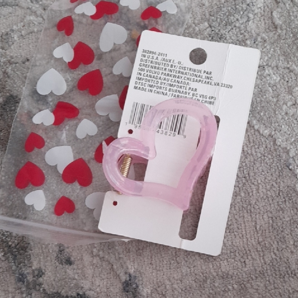 Heart-Shaped Pink Hair Clip